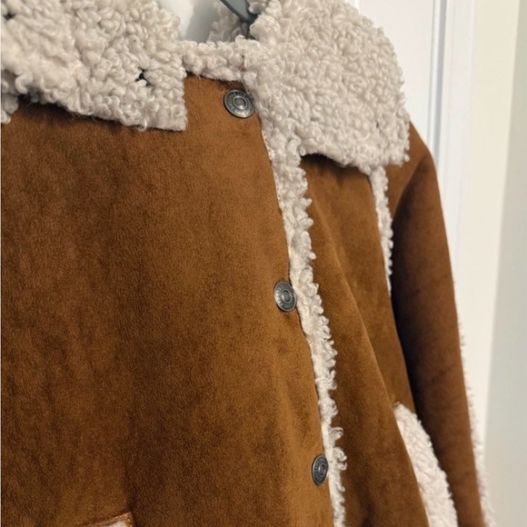 WE THE FREE  vegan exchange shearling jacket - Picture 3 of 6